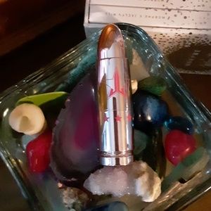 Jeffree star cosmetics Birthday suit lip ammunitio